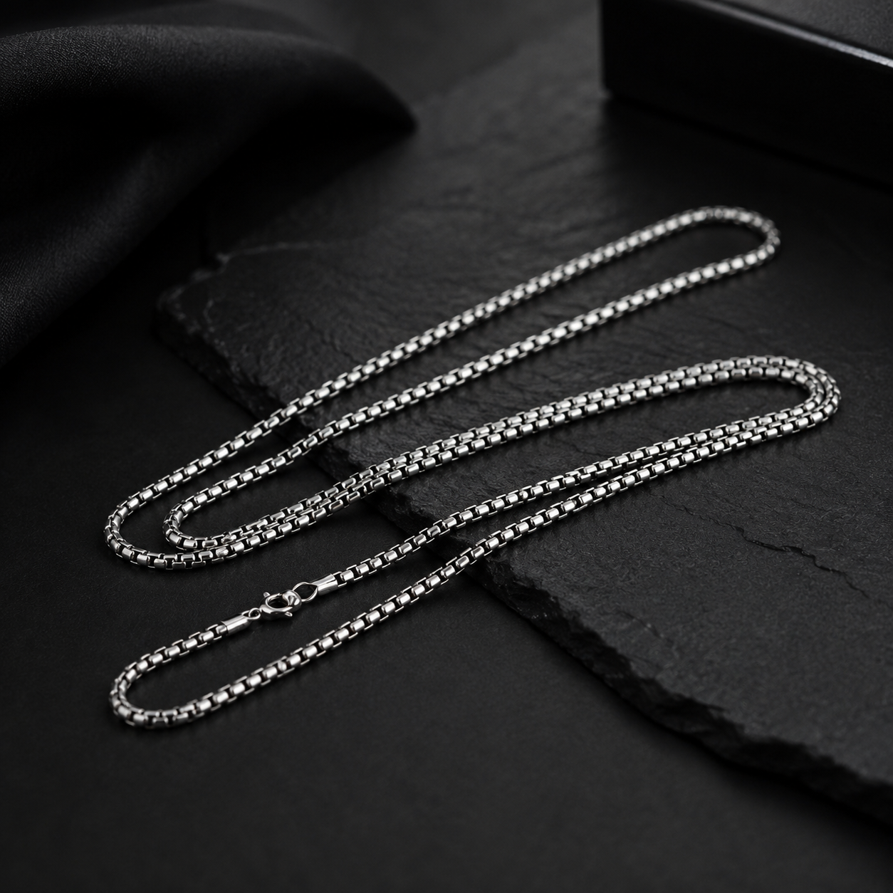 Round Box Chain